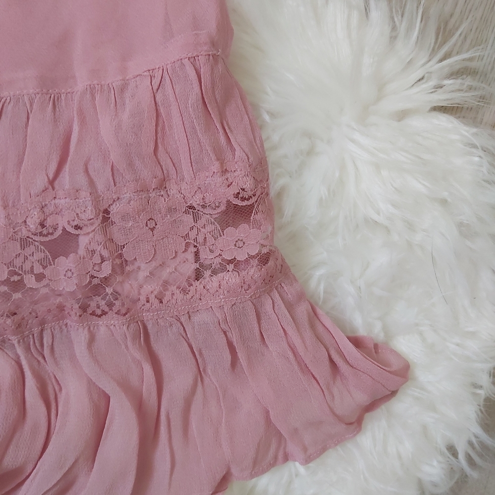 Blush pink flowy Triangle dress - Picture 2 of 8